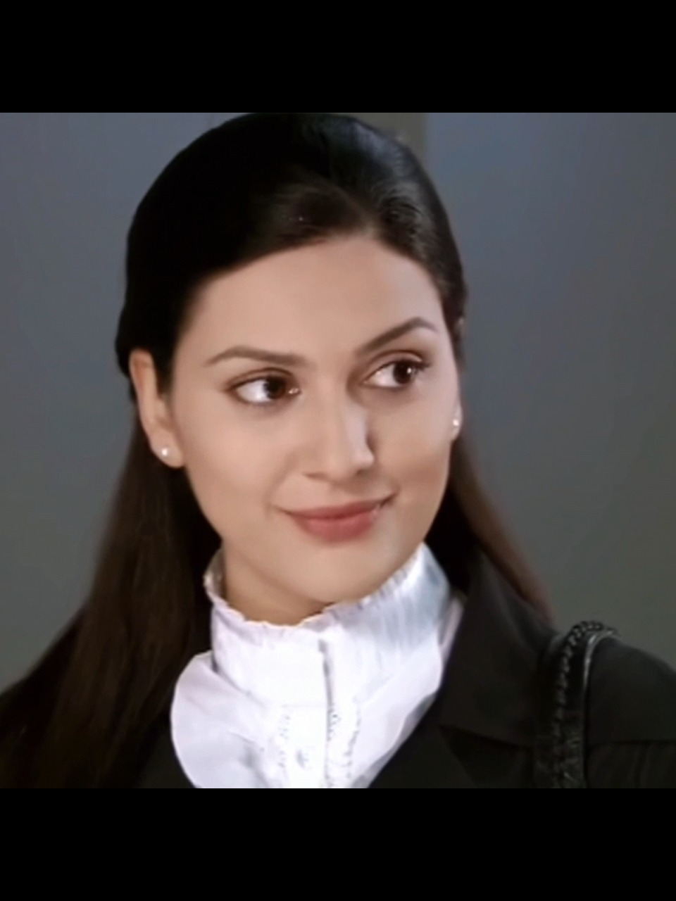 جمال بيرجو بدور شهرزاد اللي سحر خالد ارغنش وخلاه يوقع بحبها 🫦  #fyp #مسلسلات  #بيرجوزار_كوريل  #القبضاي #bergüzarkorel 