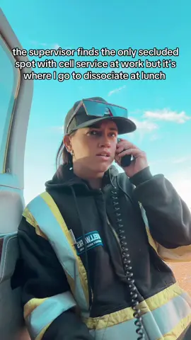 let me have peace 😂😂  #supervisor #bluecollar #oilandgas #construction #alberta 