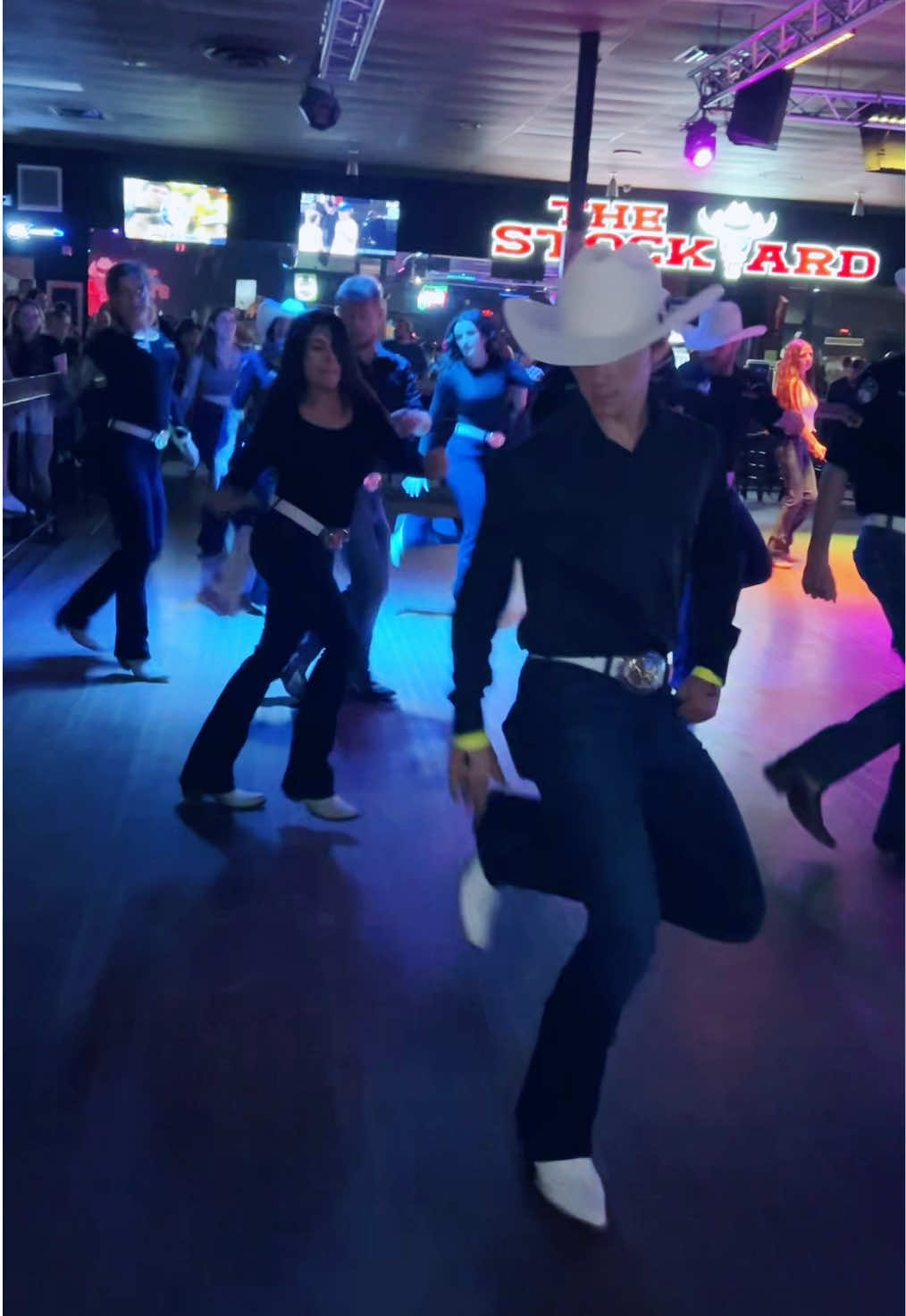 Pretty sure we outnumbered the people dancing the easy dance that night🔥 🕺: Bulletproof ✍🏽: The Silver Bullets 🎶: Gone Gone Gone 🎤: @Casey Barnes  @nushin.sarah.goudy  @Cash Hayes  @Reny_Shorts  @LandonJ.Purvis  @Joaquin  @Brian  @Katelyn  @Katie  @Wes @calebplattner  @Ol’ Son  @Abbie  @Barrett Spates 