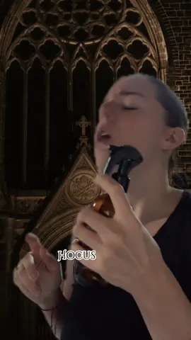 We don’t summon crows in the living room, friend. Birds belong outside, got it got it? #greenscreen 