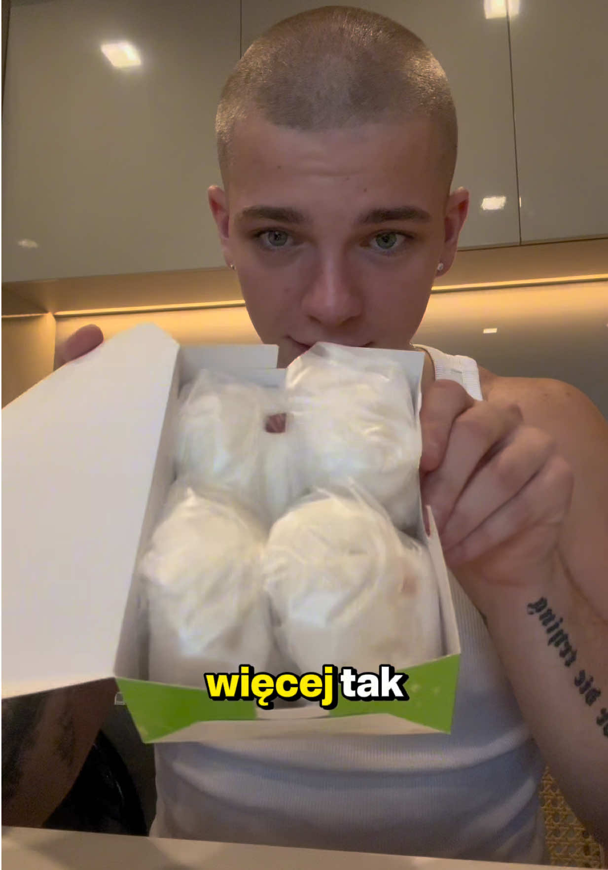 Testuję bułeczki w Tajlandii #thailand 