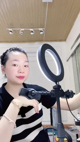 Đèn trợ sàn mini#đentrosang #dentrosangmini #viralvideo 