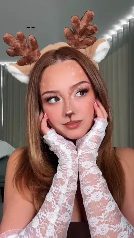 it’s halloween month!🎃 repost from last year’s bambi/deer makeup which would be perfect for someone with psoriasis during a flare up💗  @rimmellondon concealer  @YSL Beauty bronzer  @Kylie Cosmetics lip liner  #halloween#halloween2025#halloweenideas#psoriasis#halloweeninspo 