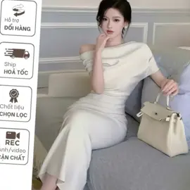 Đầm body lệch vai dáng dài màu kem váy, đang dài sang chảnh 