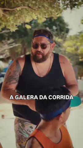 Dia dos corredor #comedia #corredor #correr #viralvideos #fyp 
