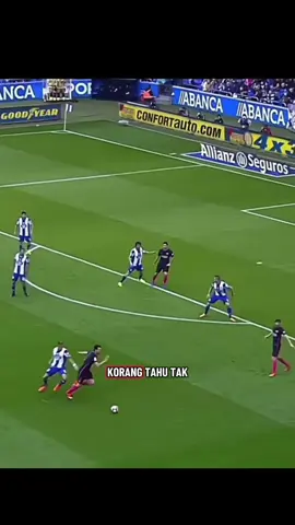 air yang tenang dalamnya ada sergio busquet? 😳🤔#misteribolasepak #sergiobusquets🇪🇦 #footballtiktok #footballedit #fyppppppppppppppppppppppp 