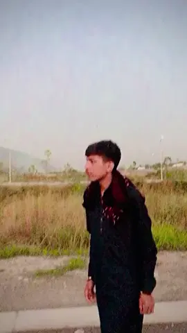 mohalfat Kar ke#viraltiktok #viralvideo #unfrezzmyaccount #growmyaccount #viewsproblem @🏴‍☠️*GuJjAr*🏴‍☠️ @👑*Haripur Ala*👑 