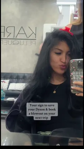 Such a good hack to save space on all other hair products too 💕 #traveltok #travelhacks #dyson #hairtok #blowout 