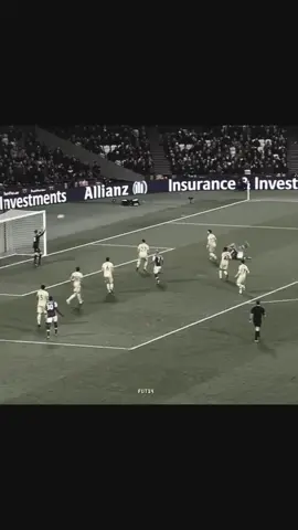 Golaços 🔥😮‍💨. #foryoupage #foryou #footballtiktok #skills #fyp 