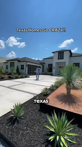 Guess what celebrity would be your neighbor👀 DM me to work together to find your ideal home in the DFW Metroplex! 📍Heath, TX 4 Beds🛌| 5 Baths 🛁| 4,822 SQFT📐 💰$2,242,230 #heathtx #dallas #texas #homes #houses      