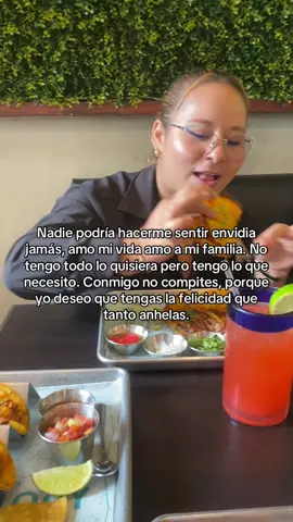Todos merecemos brillar 🤩❤️‍🩹 #fyp #you #viral #tiktok #mujer 