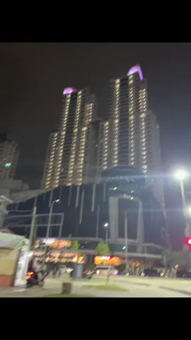 gedung yang indah#fyp#masukberanda #fotolive #medan#manhattan