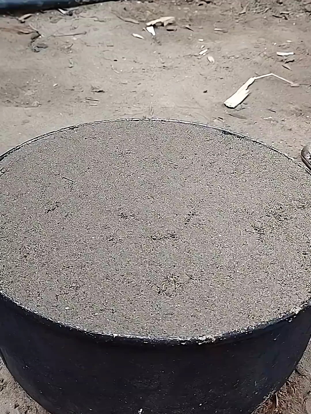 #satisfying #cementart #experiment #sandmentcrushing صهر المعادن صب فن وصناعات