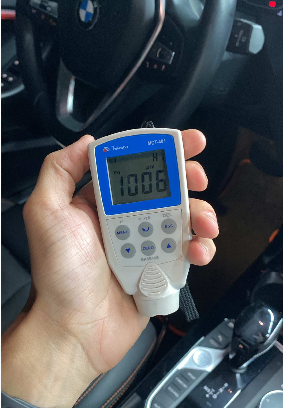 Você deixaria de comprar um carro por causa de retoque de pintura? Ou já comprou sem saber? Conta ai #carros #funilaria