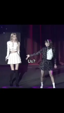 احببههاا😣😣😣@로제  #بلاك_بينك_ممهدات_الطريق #rose #lisa #jennie #jesoo #تشايليسا #بلاك_بينك_ملكات_الكيبوب 