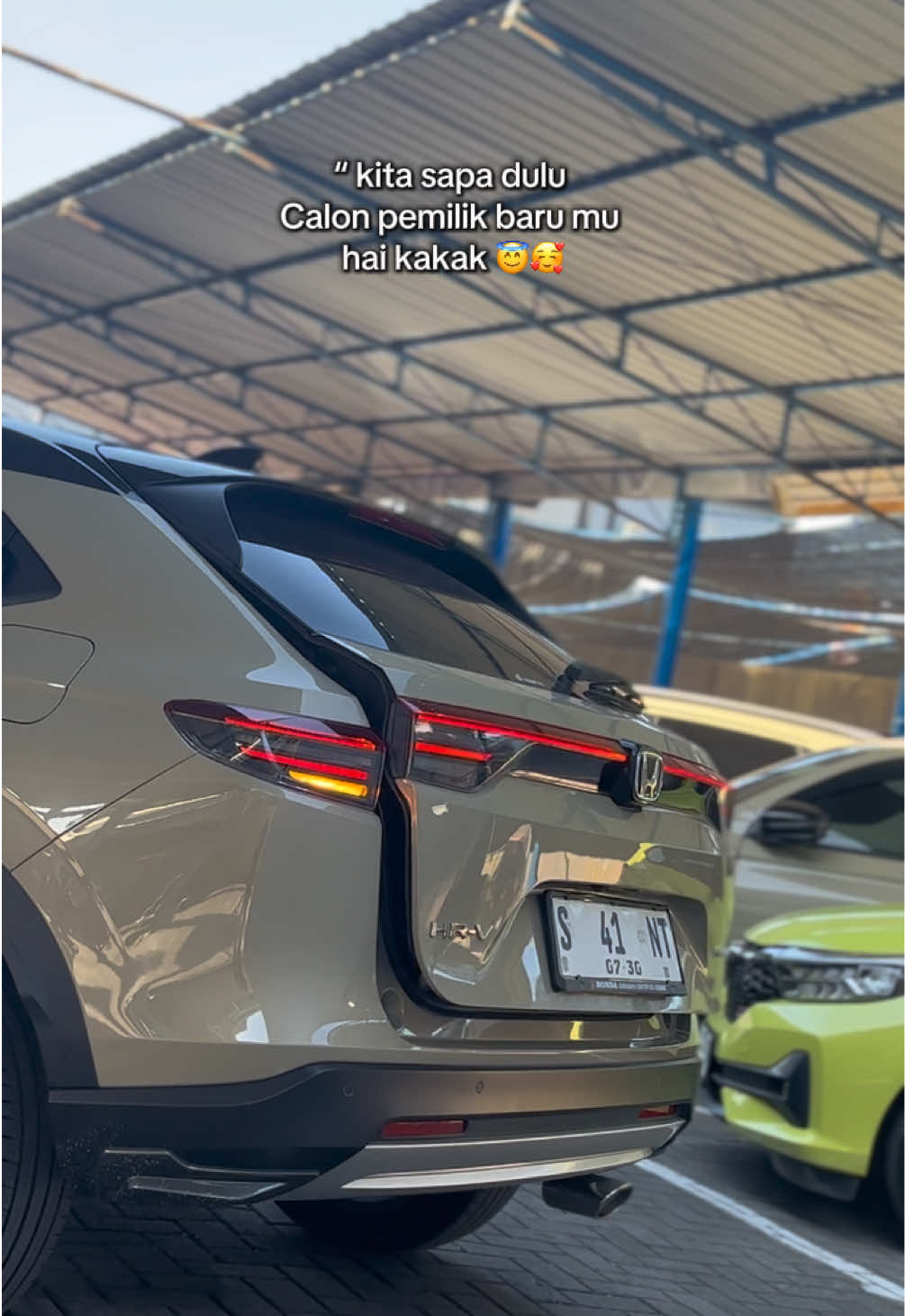 “ sabar berujung HRV ada di garasi ..  #hrv #hrvhybrid #hondasurabaya #hondahrv #hargahrv 