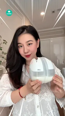 Hút sữa cứ túc tắc vậy thôi các mom ạ. Không cần gồng mình gò bó, cứ chill sữa sẽ về cùng Kamidi smart ạ #KamidiVietnam #mebimsua #mayhutsuaranhtay #kamidismart #Kamidi #mayhutsua 