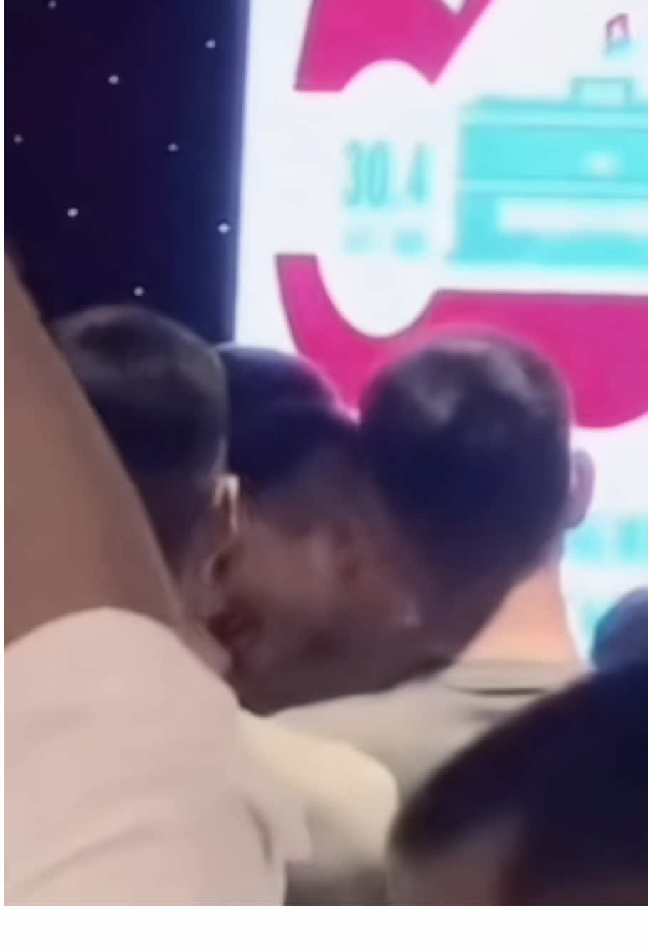 Nụ cười của bạn vẫn như ngày ấy, tất cả mọi thứ vẫn như vậy 😗 #李光玉 #liguangyu #lyquangngoc 