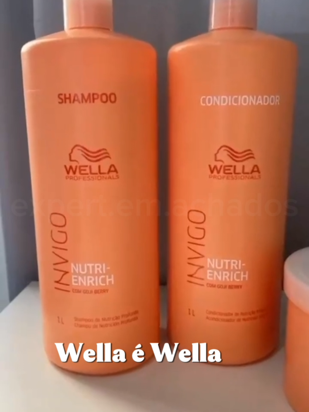 💆‍♀️ Nutrição profunda + brilho de salão em casa! O Kit Wella Invigo Nutri-Enrich vem com shampoo e condicionador de 1 litro cada 😱 perfeito pra quem não abre mão de cabelos macios, saudáveis e bem cuidados por muito mais tempo. ✨ Profissional, rende muito e entrega resultado já na 1ª lavagem!kit wella, shampoo e condicionador, nutri enrich, cabelo nutrido, hidratação profunda, linha profissional, brilho intenso #CabeloDeSalão #AchadinhoDeBeleza #WellaProfessionals #CuidadosCapilares #CabeloPerfeito