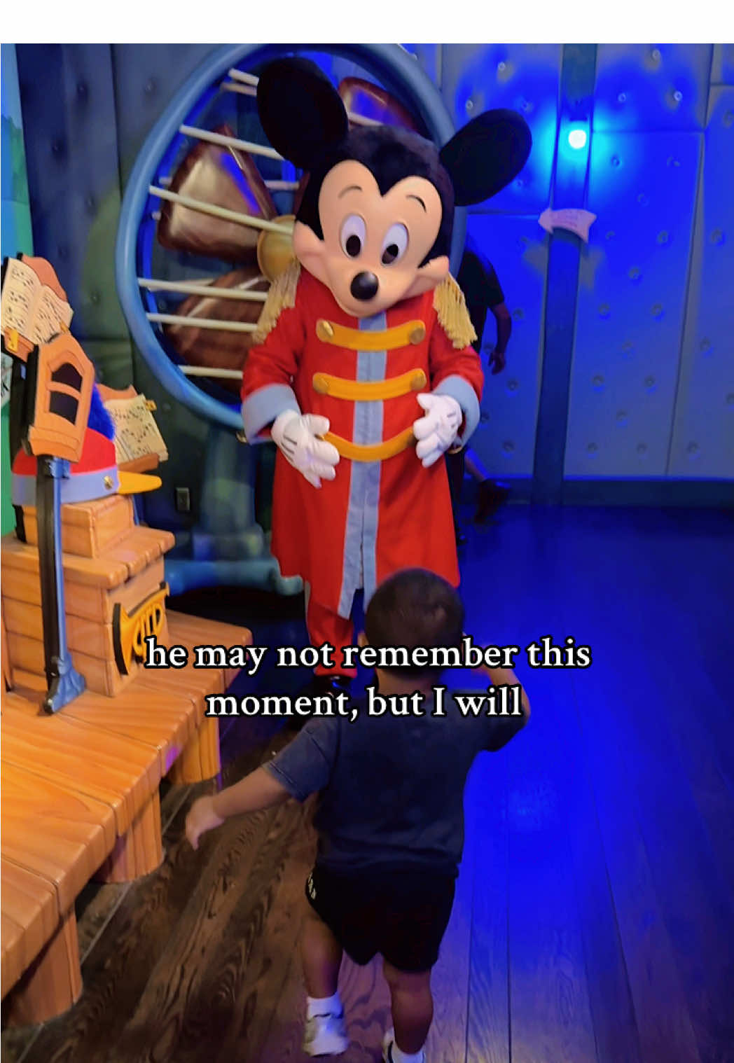 Giving him the best childhood is my favorite thing to do 🥹 #childhood #disneyland 