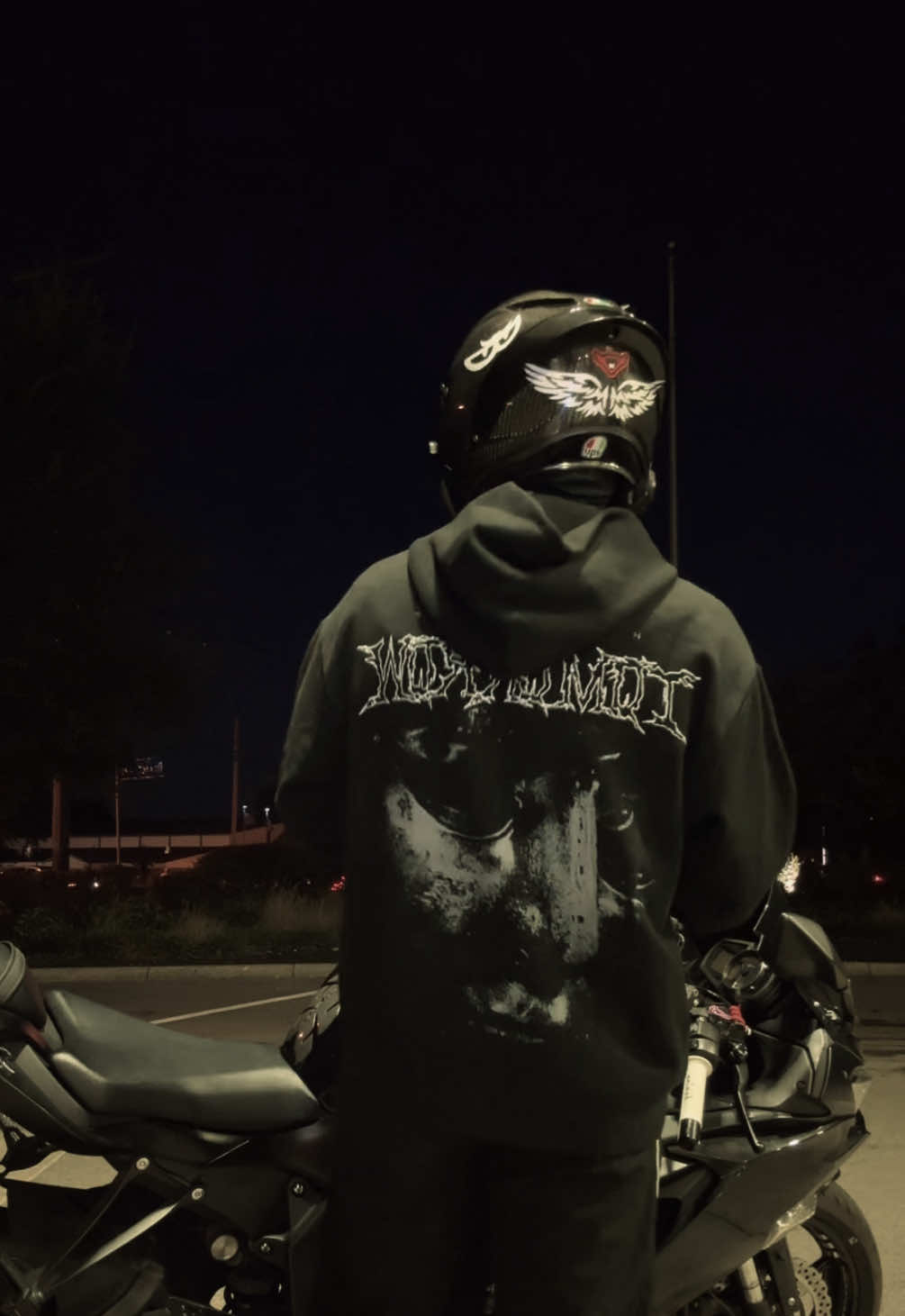 Xo on the helmet 🙈 #bikerboy #fyp #foryoupage #motorcycle #biker 