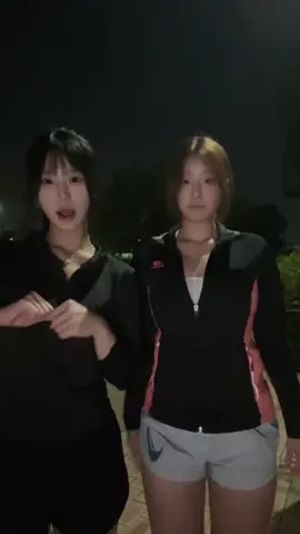 러닝하는 아줌마 둘