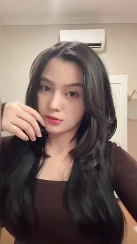di sana ada siapa?