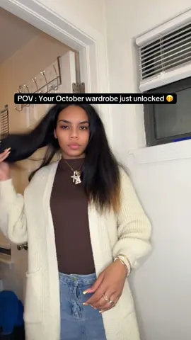 Fall hits diff 🤭 #OctoberVibes #7seconds #falloutfits #fyp #trending 