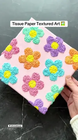 A cool and easy paper craft! 🌸🌼 video: @Felicia Heesen  #DIY #craft #paperart #art #creatorsearchinsights 