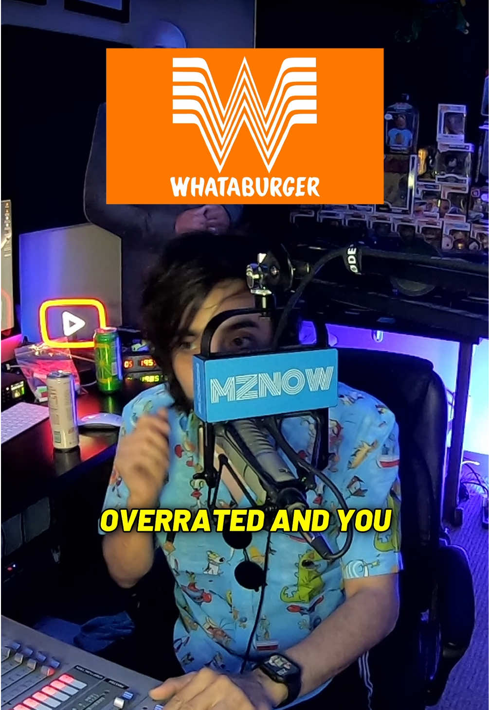 Is Whataburger worth the hype? #whataburger #fastfood #burgers #whataburgerlife #whataburgervsinnout 
