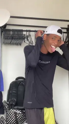Ainda sei viu😝😝😝😝