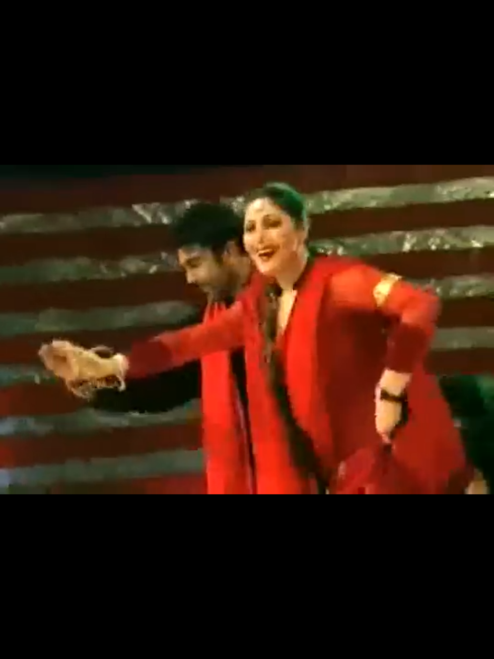 Saima noor & Shan dance performance in LSA-2006 song chhati borein ve tabiba #saimanoor #shan #dance #lsa2006 #viralvideo @TiktokPakistanOfficial 