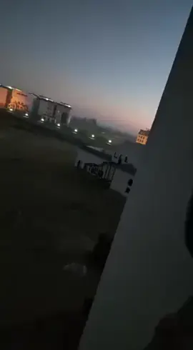 حادث تبادل إطلاق نار بين الارهابين وشرطه الذي حصل قبل ٣ سنوات  في سيناء بلقرب من جامعه سيناء. فديو قديم  . . . . . . . #جامعه_سيناء_القنطره #dr_eo7 #SU #fyp 