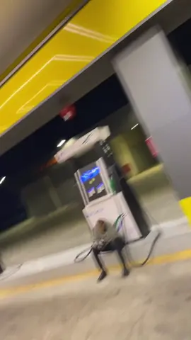 اعزف ياعازف والعب بمشاعري الرقيقه 😔💔.#كامري2024 #اكسبلورexplore #24 #k 