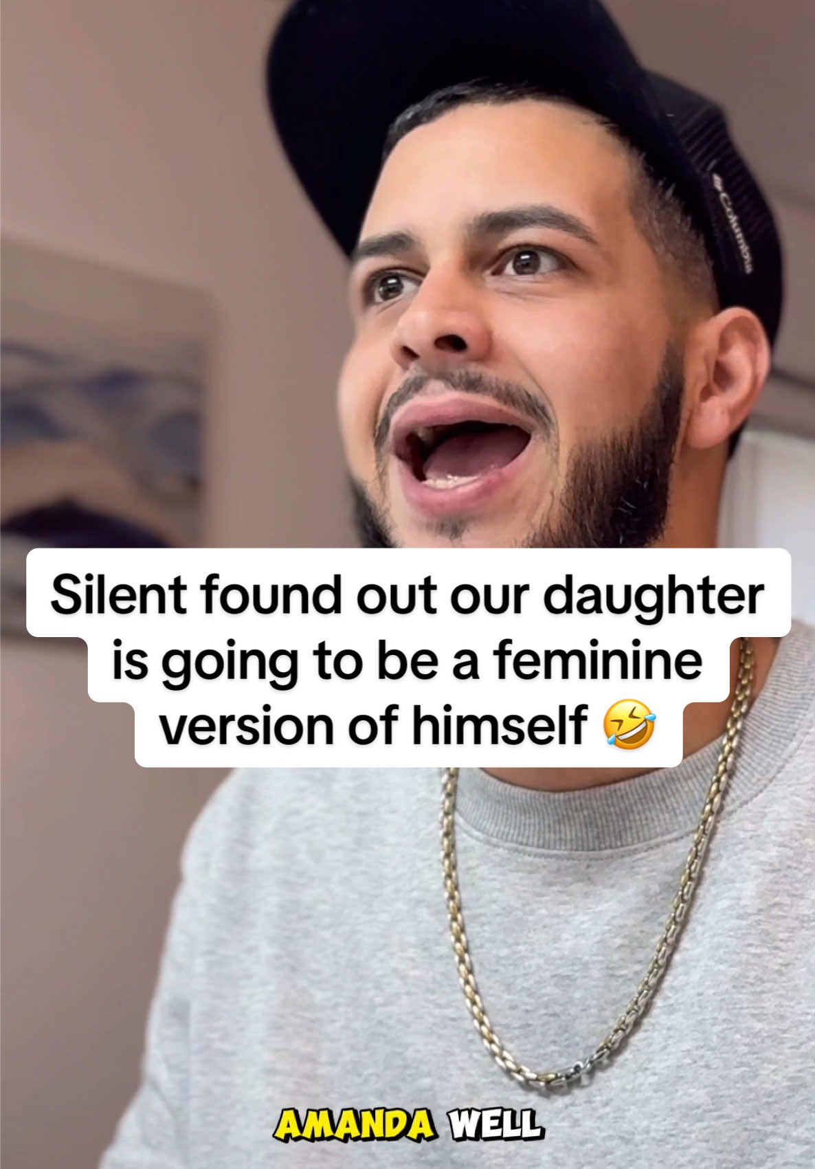 “You are the feminine version of yourself” 🤣 #couples #couplescomedy #silentandamanda 