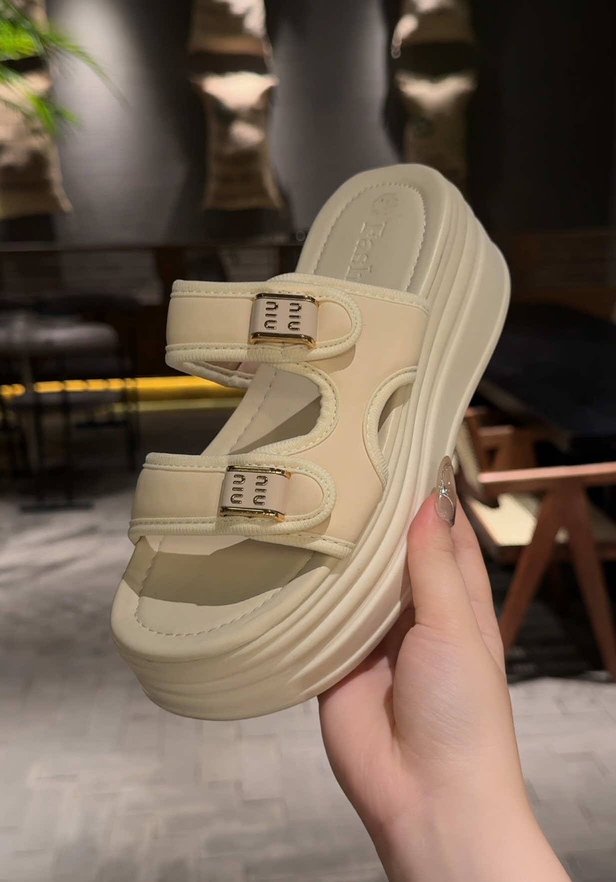 #mocmoc #depnu #depnuxinh #depnuhottrend #depnuthoitrang 