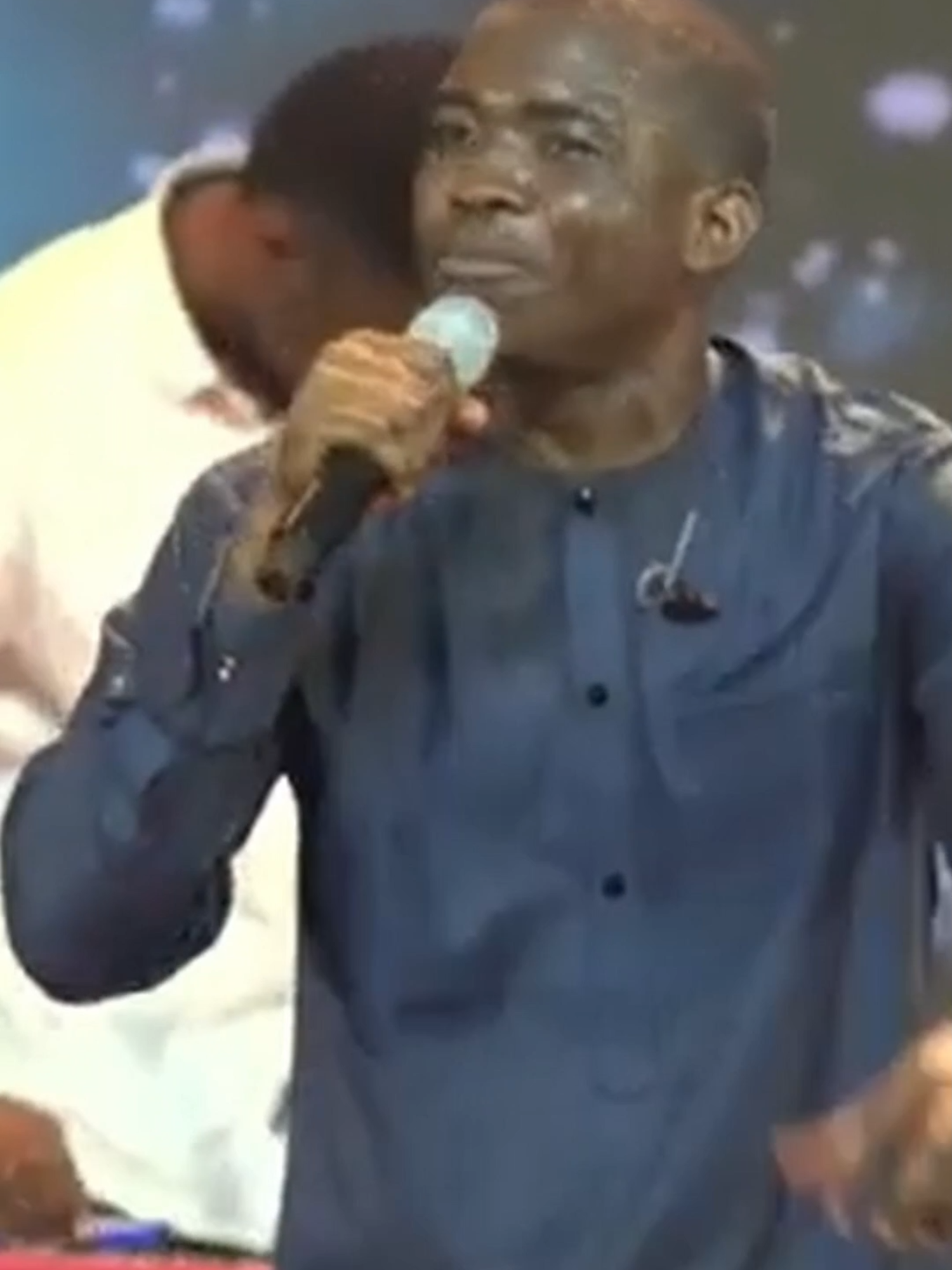 Witnesses (Tarry Abuja) #fypp#Witnesses #TarryAbuja #TheophilusSunday #1Spirit #WorshipRevival #SoundOfRevival #WitnessesLive #ChristianTok #ViralWorship #ForYou #FYP#uktiktok #uk #ukcomedy #fypdong #FYPManchester #viral #f #fypppppppppppppppppppppppp #theophilussundaychants