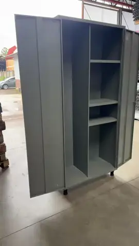 Armário de aço multiuso ✨ Prático e resistente ✅