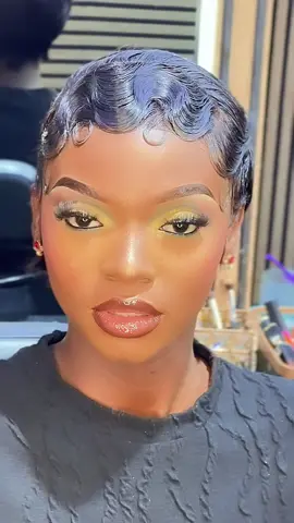 Such a glam at only 1300#makeup #nairobimakeupartist #flawlessmakeup #makemefamous #mua 
