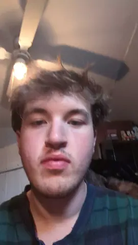 eating air pods world record