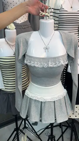 Xinh iuuu #BongBong #aocardigan #aoquay #viral #xhuong 