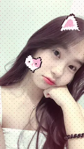 Ưng cái fiu tờ nì dồiiii🤓
