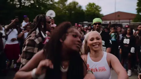 Take Me Thru Dere 🎶