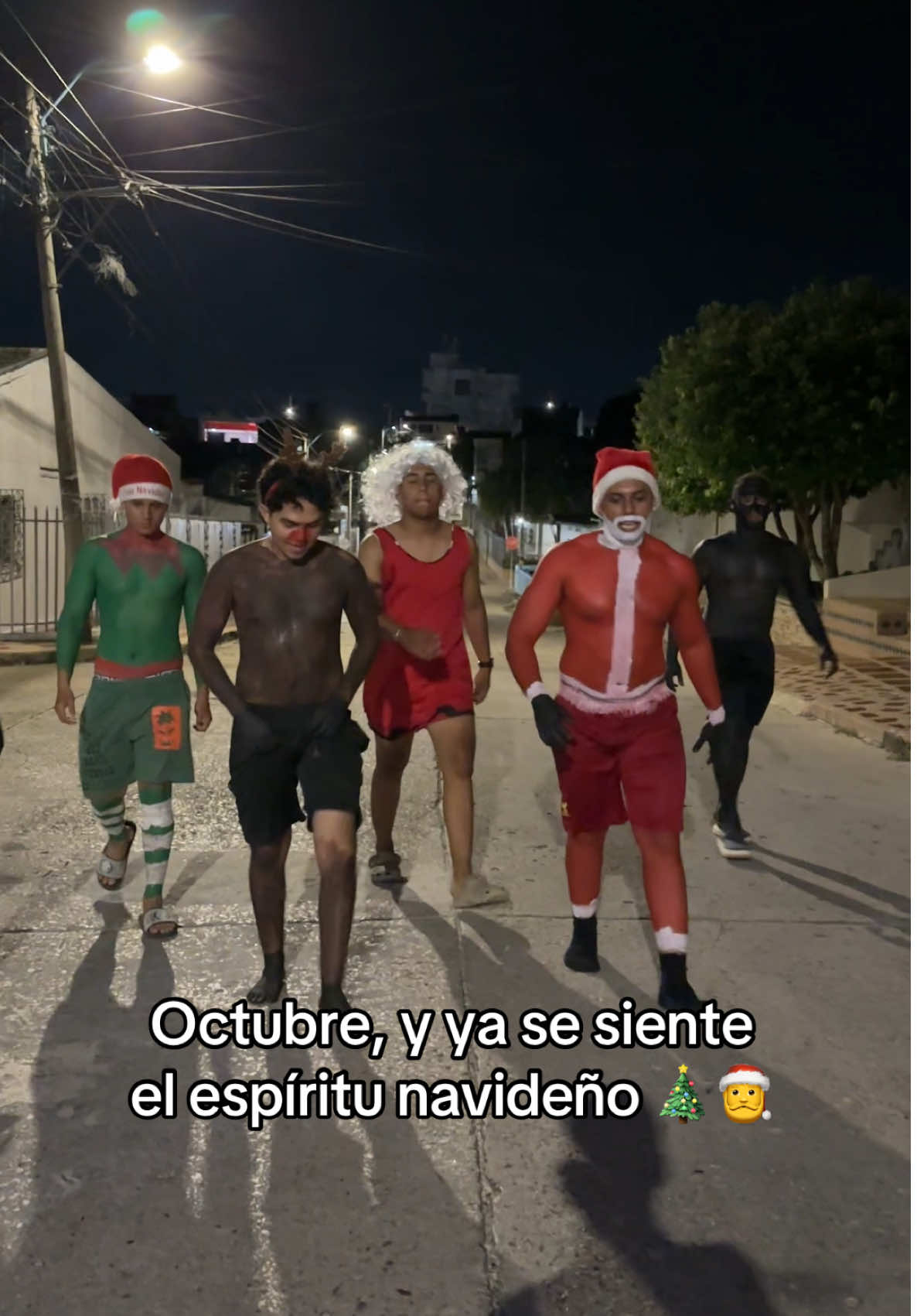 Que ya sea Navidad yaaaa #navidad #octubre #espiritunavideño #papanoel #paratiiiiiiiiiiiiiiiiiiiiiiiiiiiiiii 