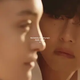 I could write a whole essay on this topic (pretend like this is not offbeat thank you) #taehyung #kimtaehyung #v #foryoupage 