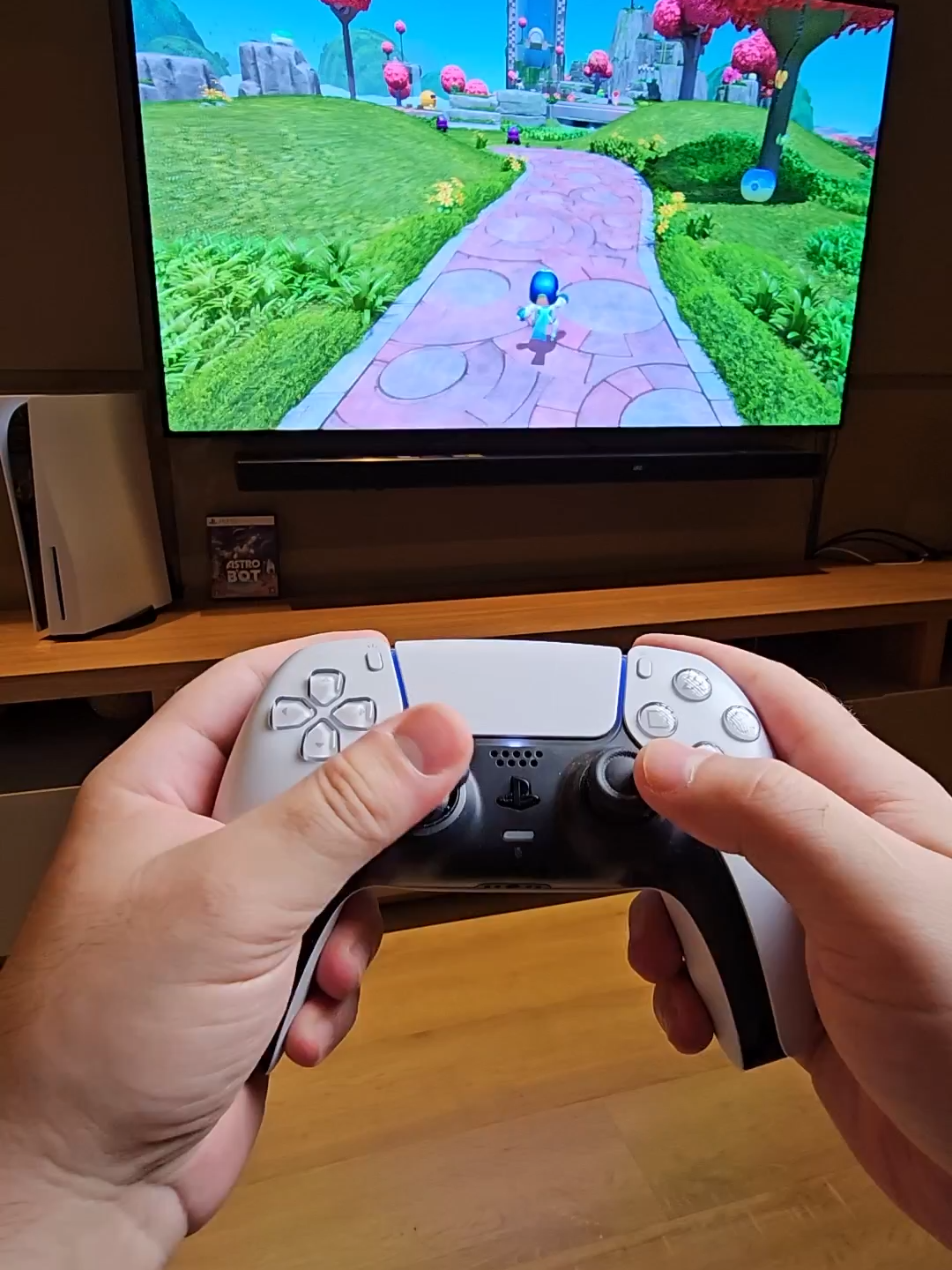 Controle_Joystick_Sem_Fio_Sony_Playstation_Dualsense_Branco___Frete_grátis link,,,,,https://mercadolivre.com/sec/1UgF3wB