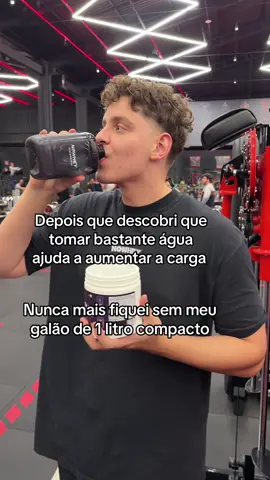 Beber água durante o treino  #água #garrafa #treino #dica 