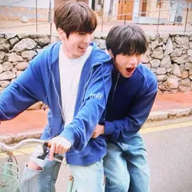 taegyu and cas cause im weak!!!! hope you guys like it i tried a few new things #taegyu #taegyuedit #tomorrow_x_together #txt #txtedit