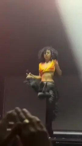 QUEEN OF KING #tayla #eritreantiktok🇪🇷🇪🇷habesha #ethiopian_tik_tok🇪🇹🇪🇹🇪🇹🇪🇹 #tigraytiktok🇻🇳🇻🇳tigraytiktok #fyp 