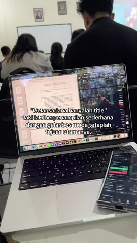 sederhana saja celana pendek,sandal jepit,naik porsche. #Trader #Crypto